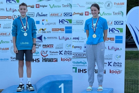 Mladi plavalci PK Kamnik z odličnimi rezultati na Pokalu Krško 2026 (1)